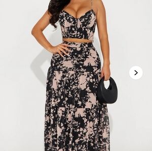 Fashion Nova Black and Pink Floral A-Line Skirt